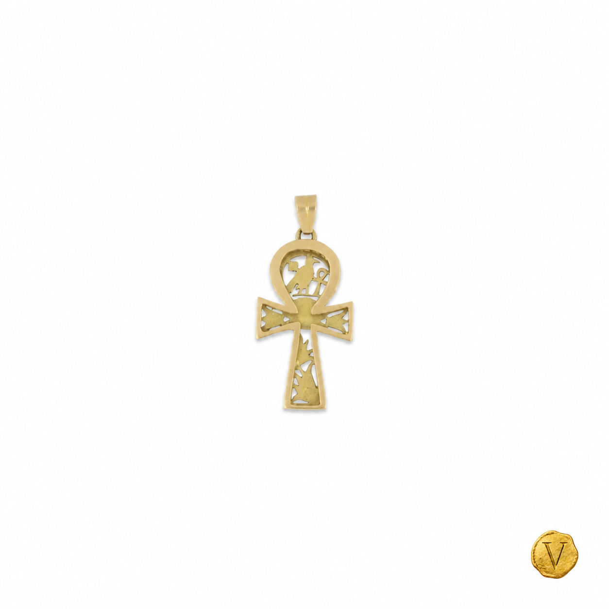 Reverse view of the 18ct yellow gold Ankh pendant with Victoire seal