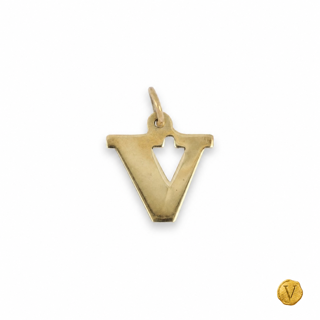 Front view of the 9ct yellow gold V pendant with Victoire seal