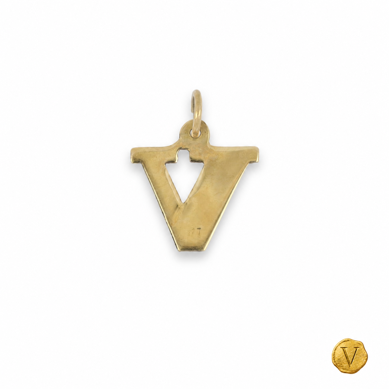 Reverse view of the 9ct yellow gold V pendant with Victoire seal